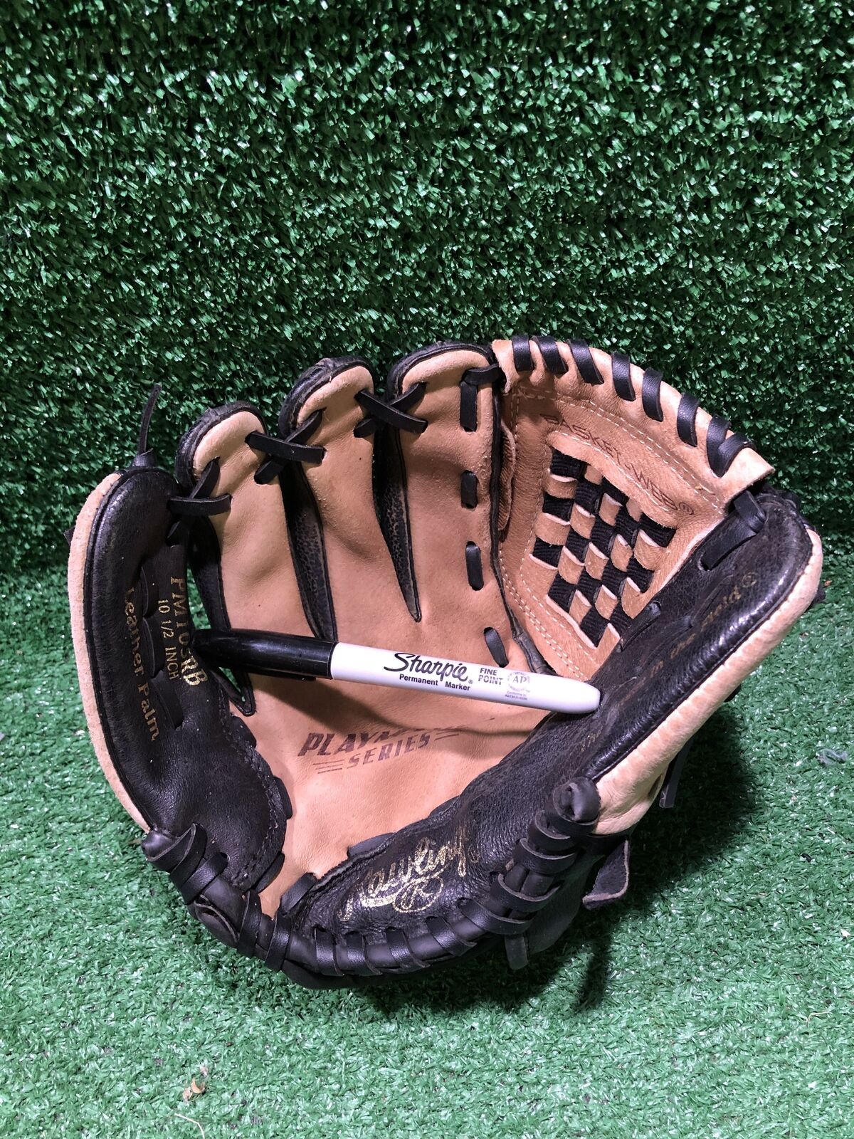 Rawlings PM105RB 10.5" Baseball Glove (LHT)