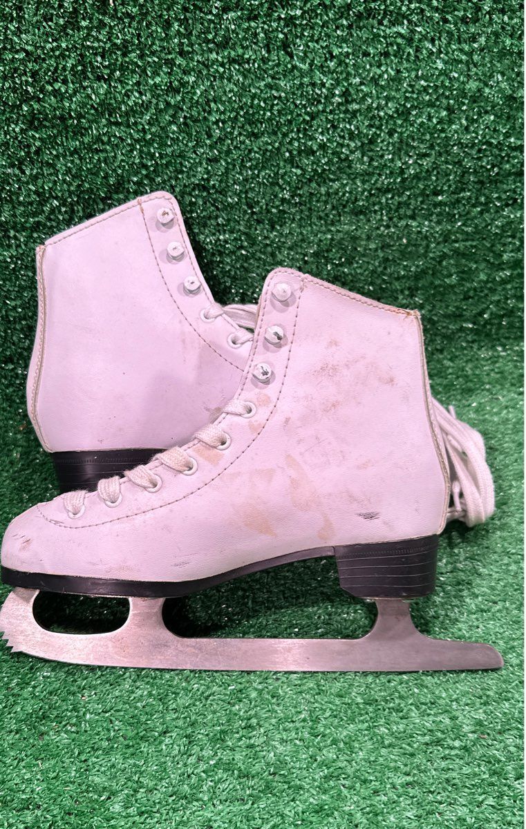 Lake Placid Roller Derby Skate 2 Ice Skates