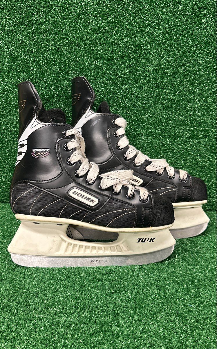 Bauer VINTAGE Impact 200 Hockey Skates 2.0 Skate Size