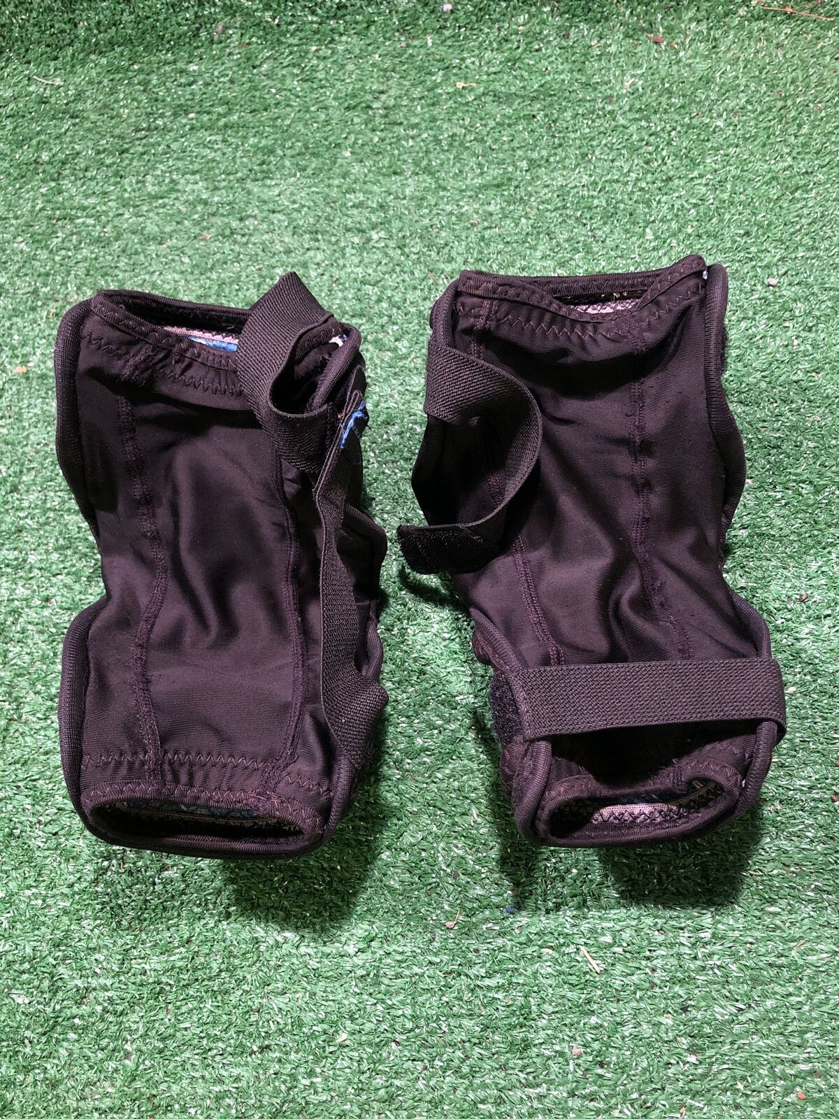 True Source Medium Lacrosse Arm Pad