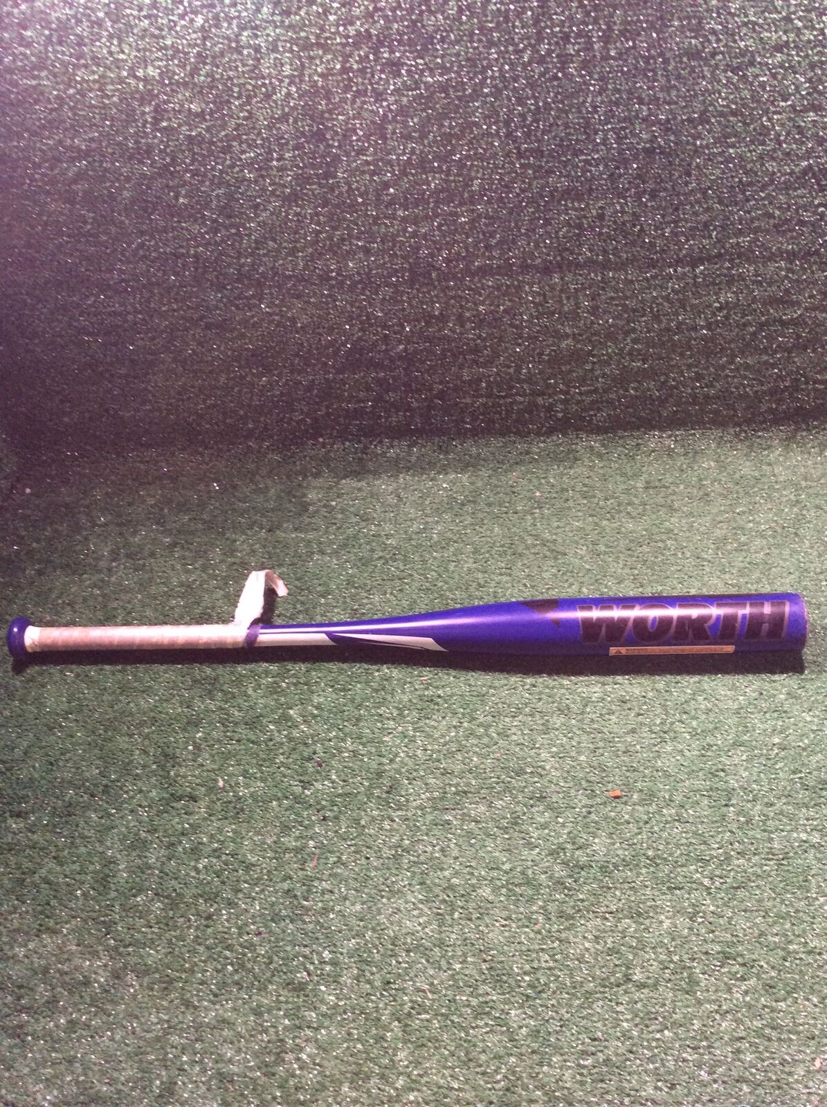 Worth YBCH50 Baseball Bat 30" 20 oz. (-10) 2 1/4"