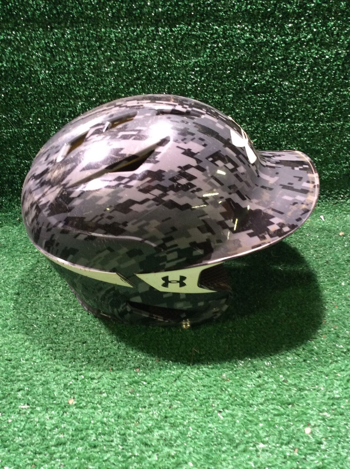 Under Armour UABH2-110 Batting Helmet