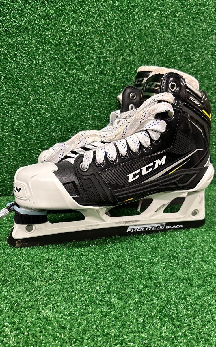 Ccm Tacks 9080 Hockey Goalie Skates 8.0 Skate Size