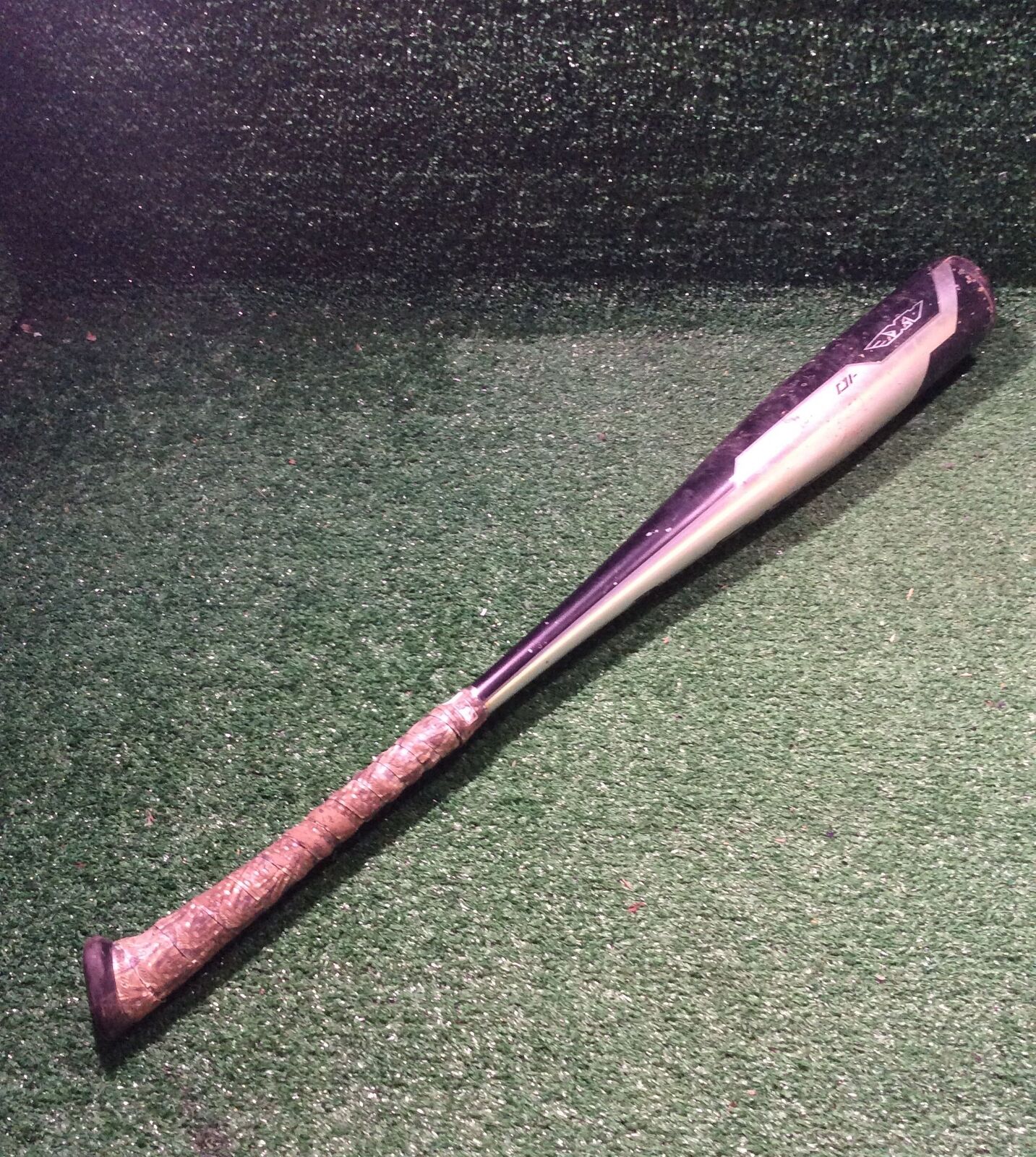 Axe L143G Baseball Bat 30" 20 oz. (-10) 2 3/4"