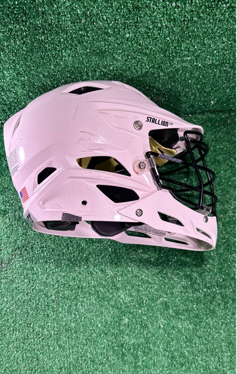 Stx Stallion 100 Junior Small Lacrosse Helmet