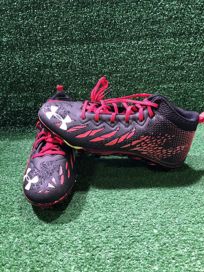 Under Armour Spotlight 13.0 Size Football Cleats