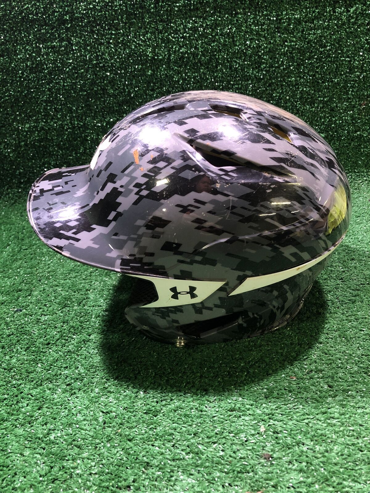 Under Armour UABH2-110 Batting Helmet