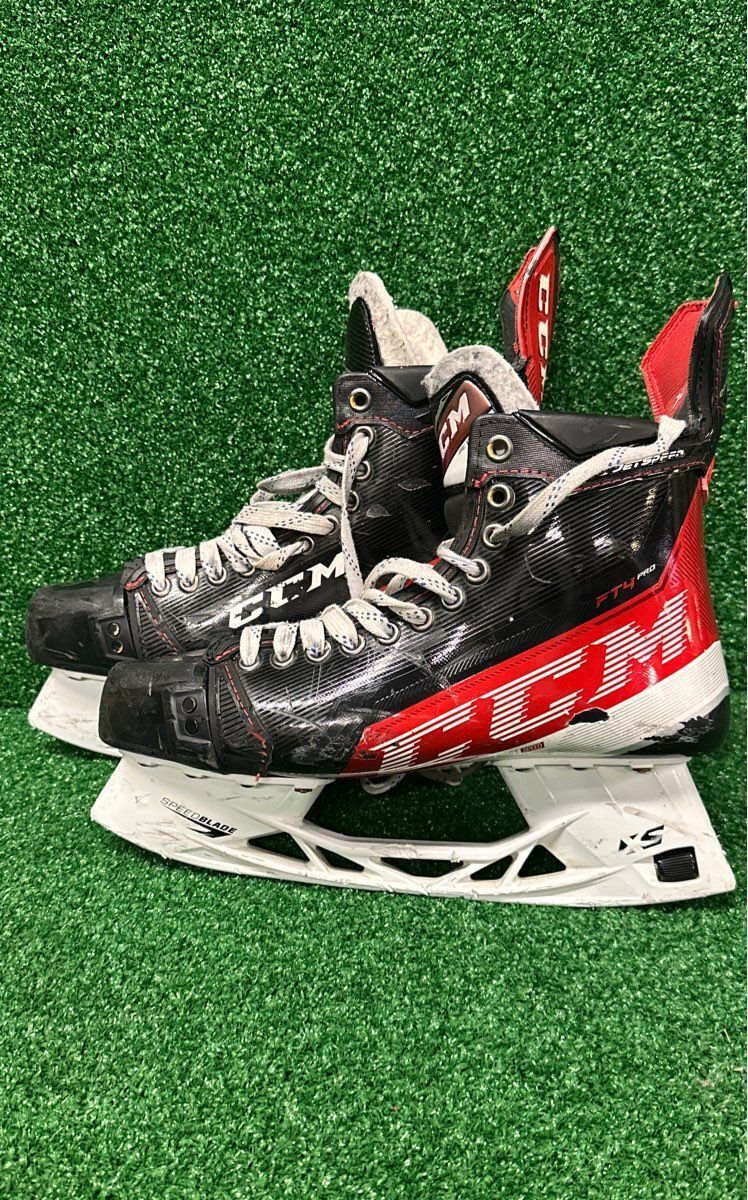 Ccm FT4 Pro Hockey Skates 9.5 Skate Size