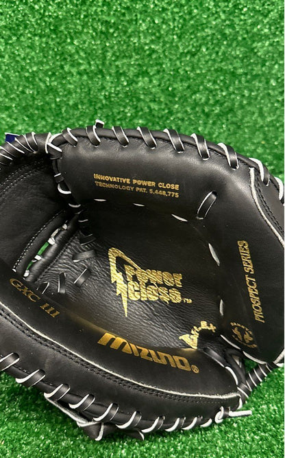 Mizuno GXC 111 31.5" Catcher's Mitt (RHT)