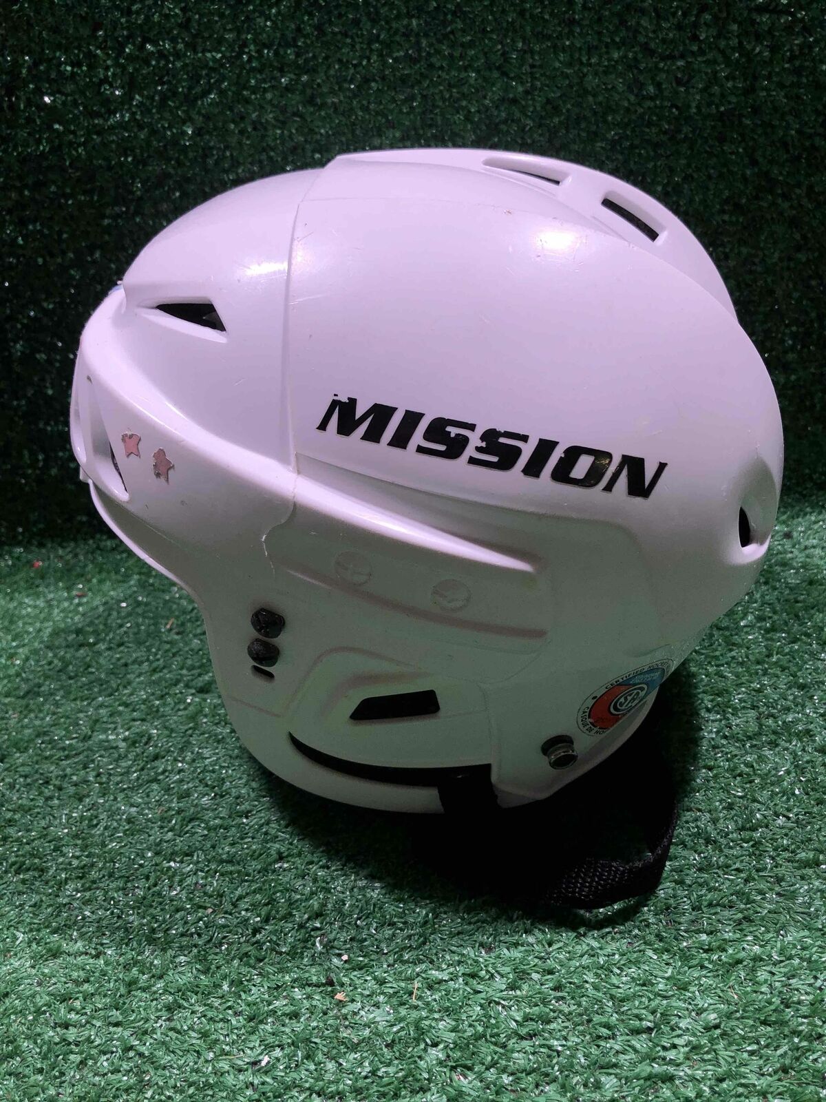 Mission M-10 Hockey Helmet