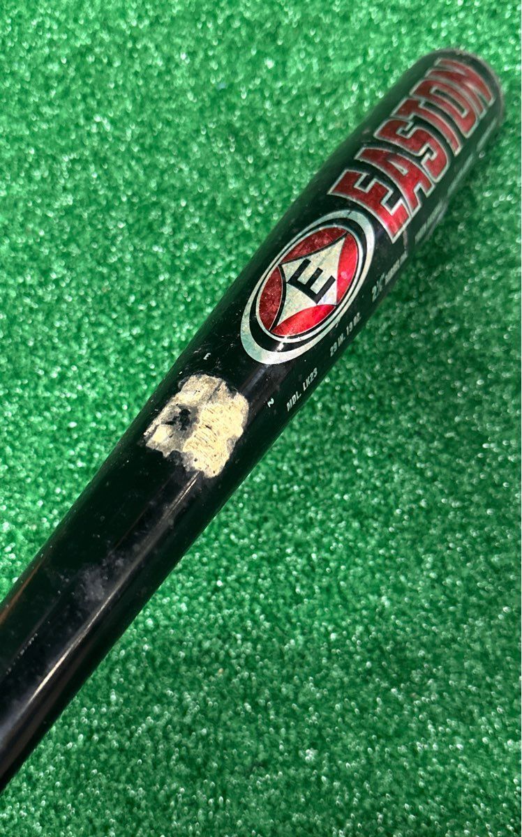 Easton Black Magic Baseball Bat 29" 19 oz. (-10) 2 1/4"