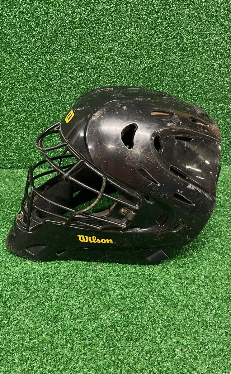 Wilson A3063 6 1/2" To 7 1/8" Catcher's Helmet