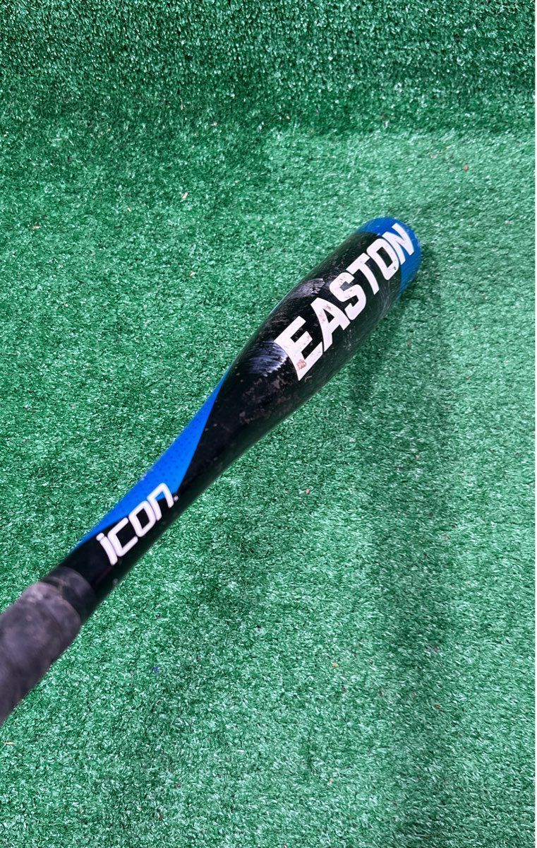 Easton Icon Baseball Bat 28" 18 oz. (-10) 2 1/4"