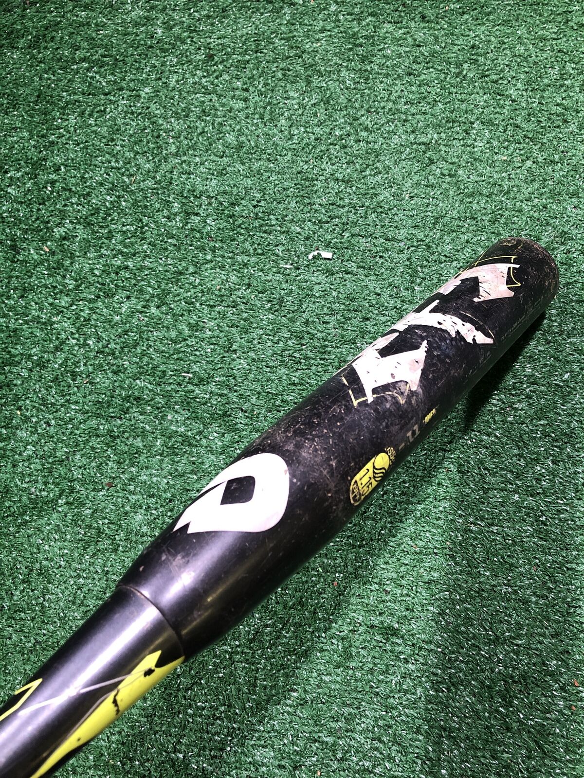 Demarini CFL13-12 Baseball Bat 30" 19 oz. (-11) 2 1/4"