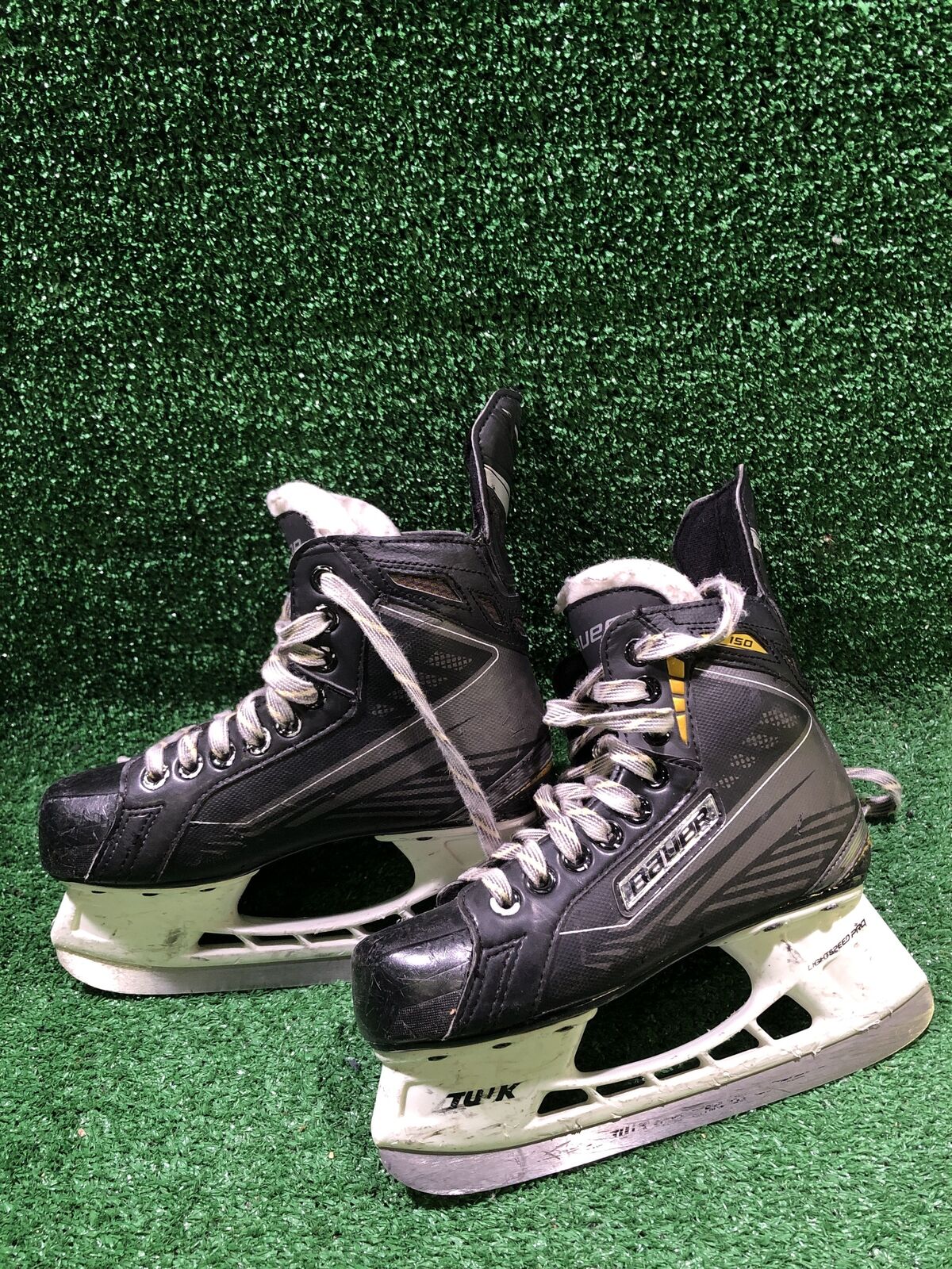 Bauer Supreme 150 Hockey Skates 2.0D Skate Size