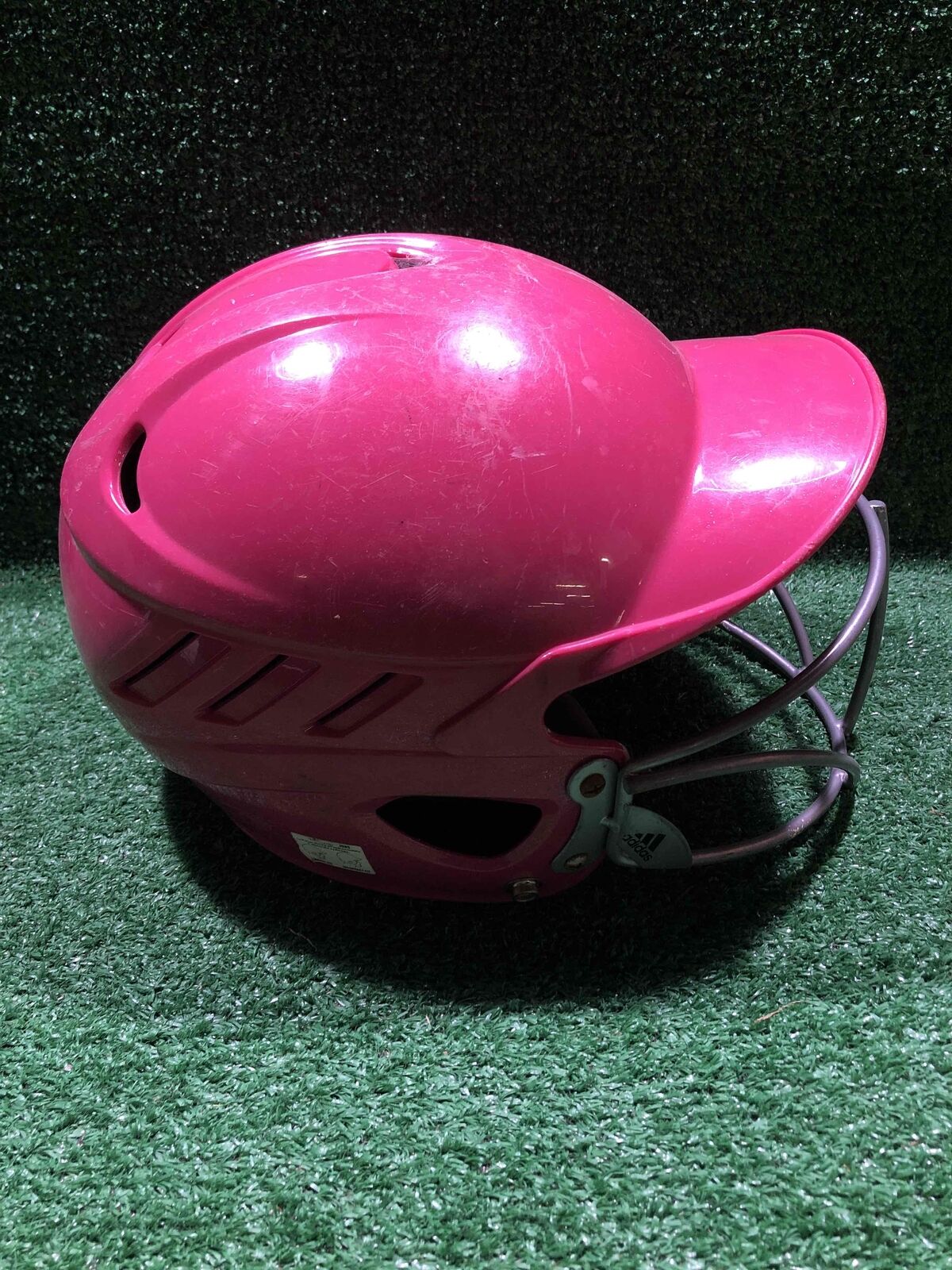 Adidas URS-600 Softball Batting Helmet, 58-60cm