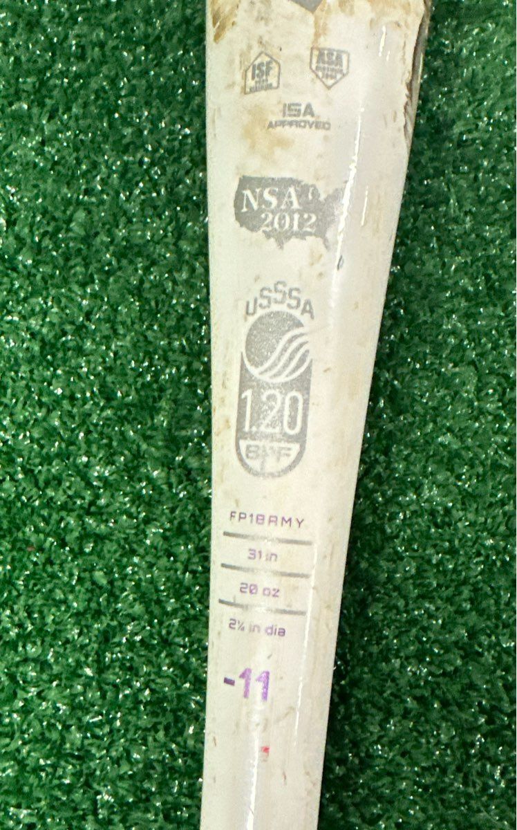 Easton Amethyst Softball Bat 31" 20 oz. (-11) 2 1/4"