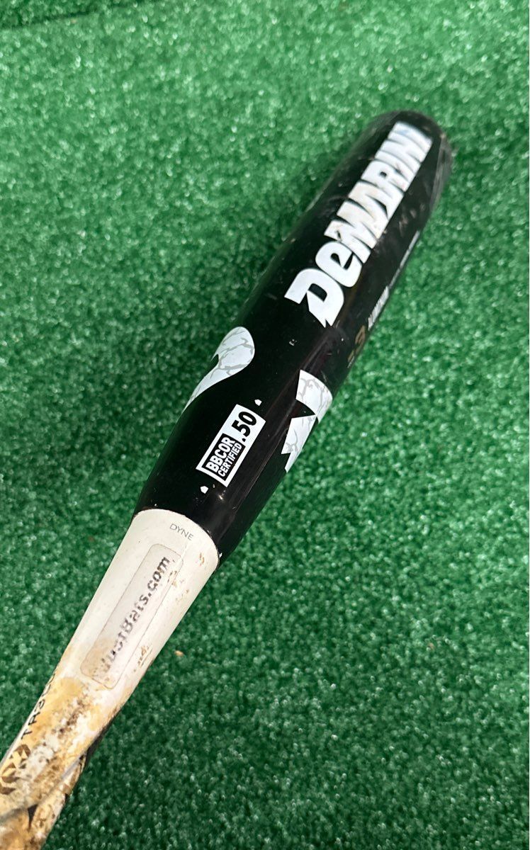 Demarini Voodoo Baseball Bat 31" 28 oz. (-3) 2 5/8"