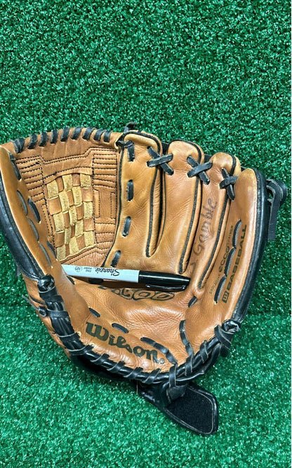 Wilson A500 11.5" Baseball Glove (RHT)