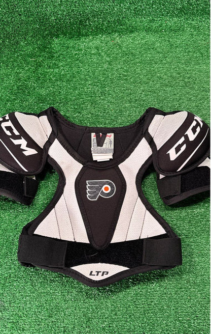 Ccm Flyers LTP Hockey Shoulder Pads Junior Small (S)