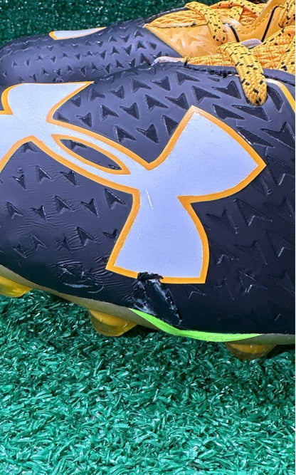 Under Armour Clutchfit 16.0 Size Football Cleats