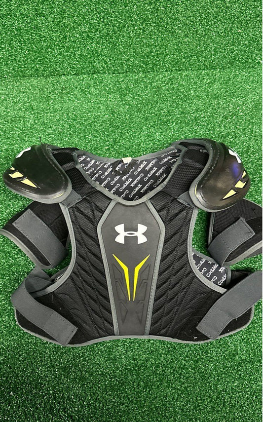 Under Armour Coolmax Youth Medium Lacrosse Shoulder Pads