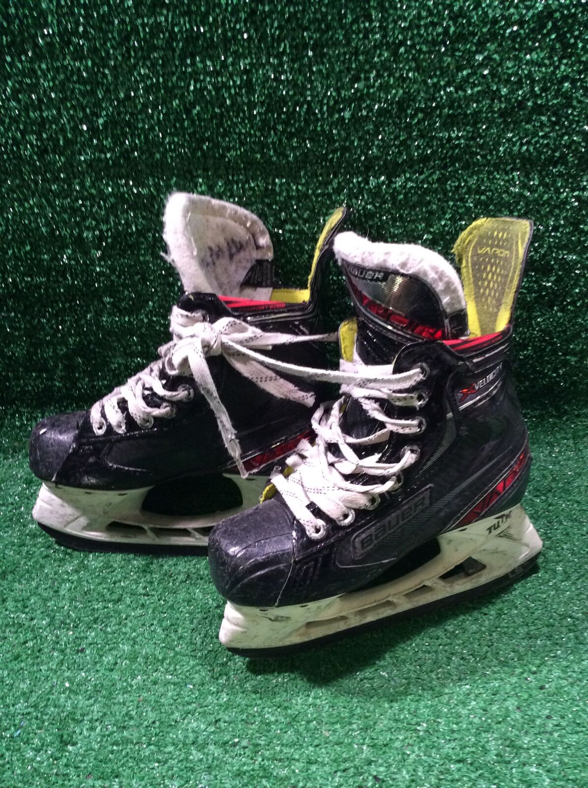 Bauer Vapor X Velocity Hockey Skates 1.0D Skate Size