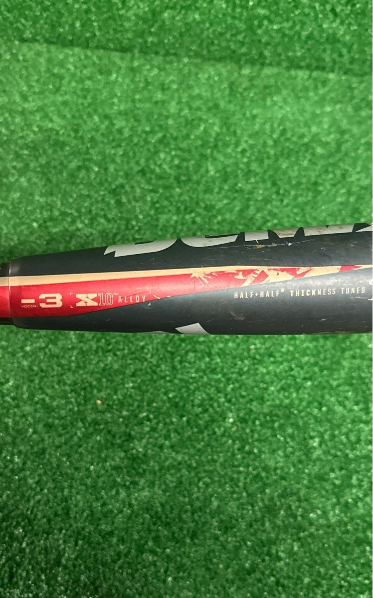 Demarini Voodoo Baseball Bat 31" 28 oz. (-3) 2 5/8"