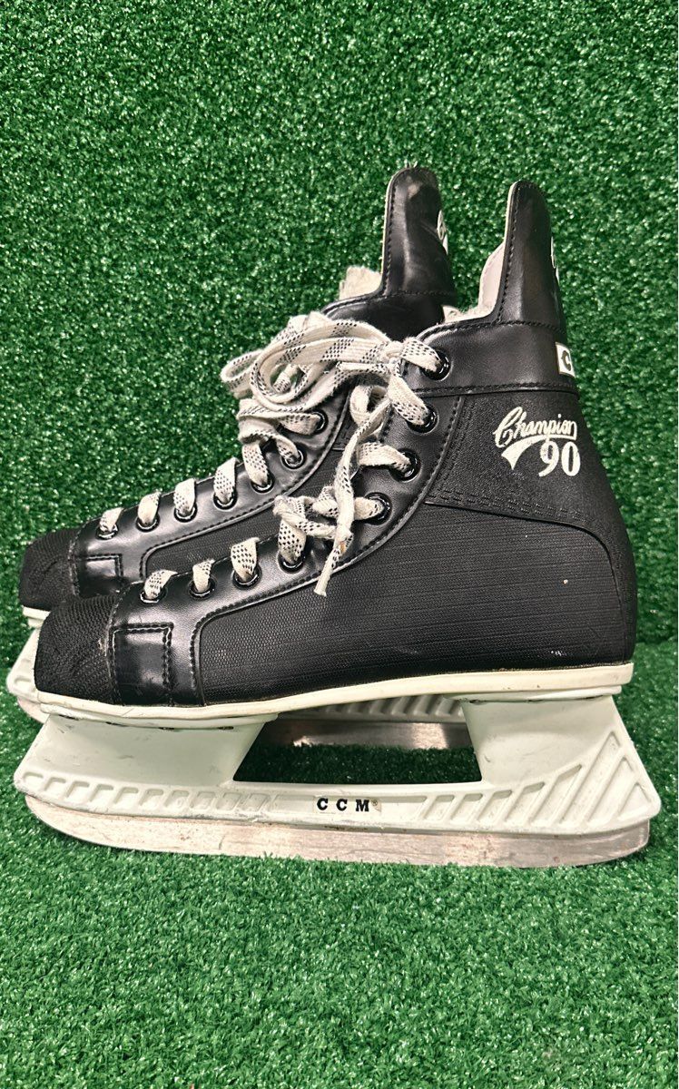 Ccm VINTAGE Champion 90 Hockey Skates 6.0 Skate Size