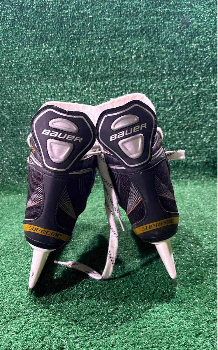 Bauer Supreme One20 Youth Hockey Skates 13 R Skate Size