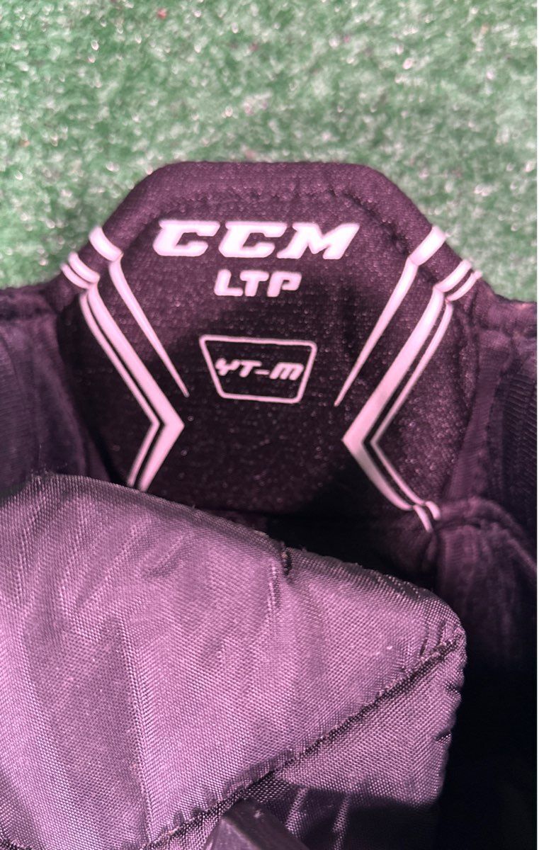 Ccm LTP Flyer Hockey Pants Youth Medium (M)