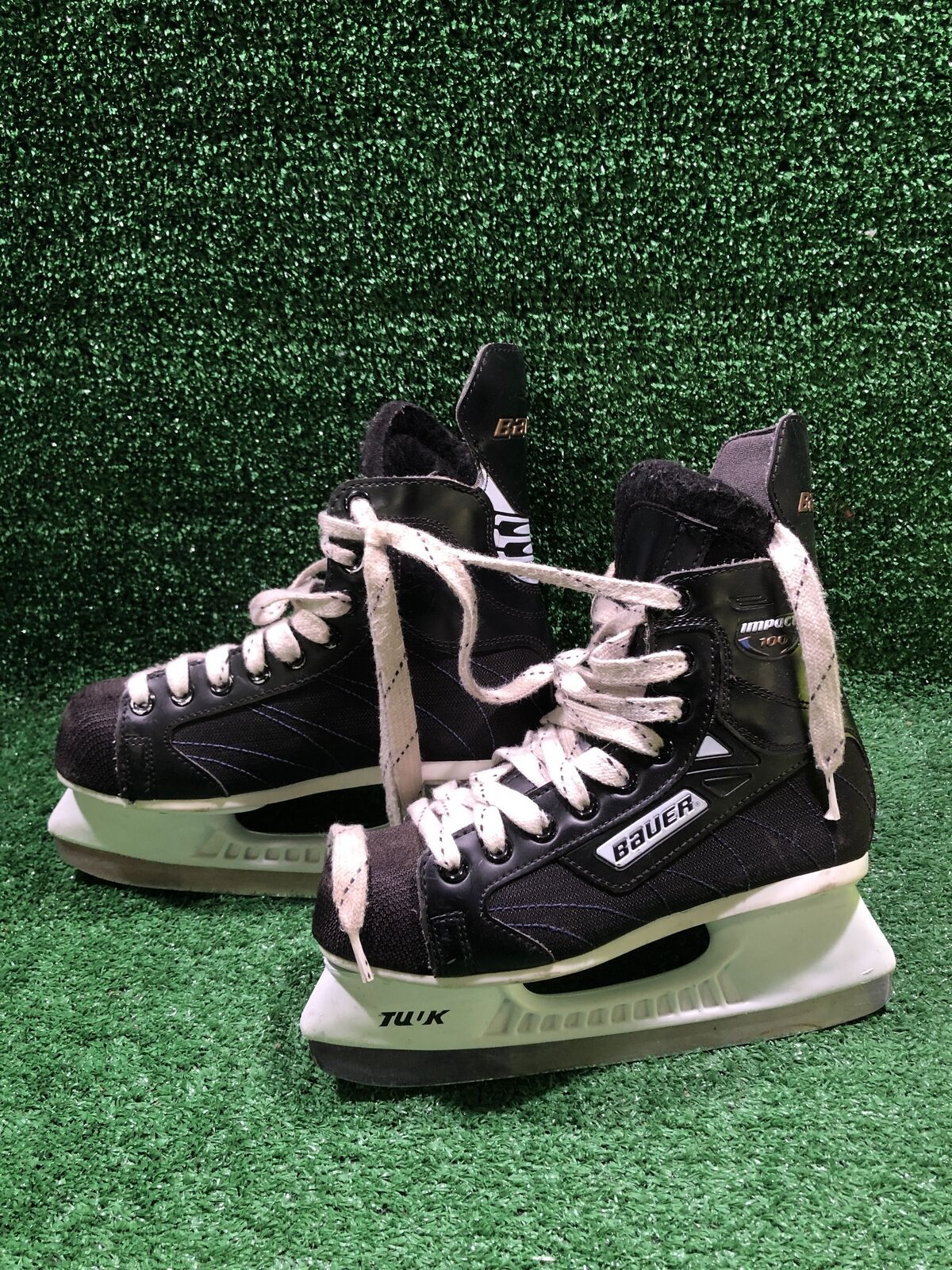 Bauer Impact 100 Hockey Skates 3.0R Skate Size