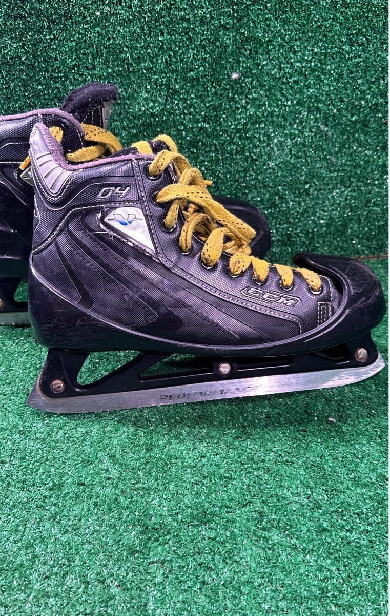 Ccm D4 Hockey Skates 6.5 Skate Size