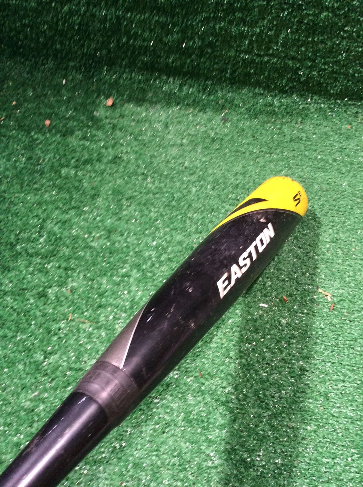 Easton BB14S2 Baseball Bat 32" 29 oz. (-3) 2 5/8"