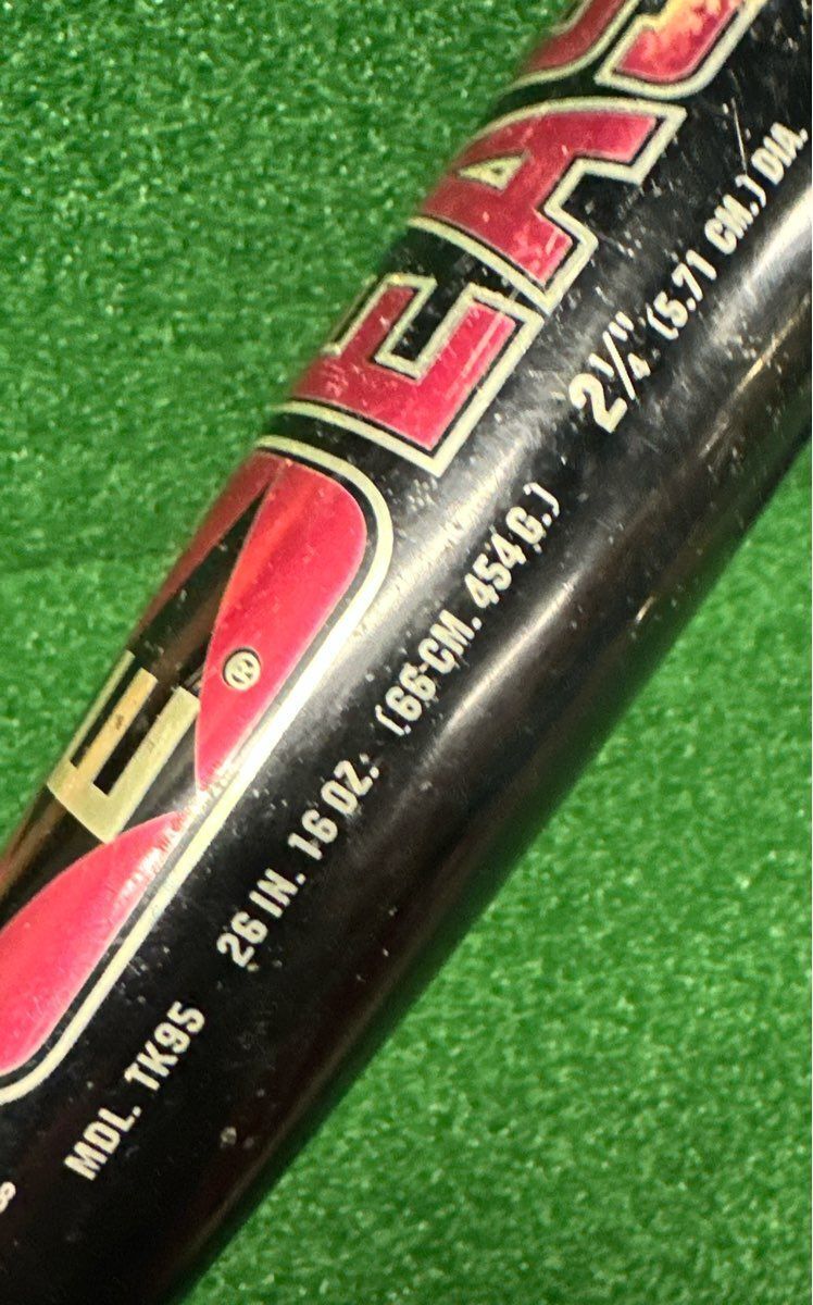 Easton Redline Teeball Bat 26" 16 oz. (-10) 2 1/4"