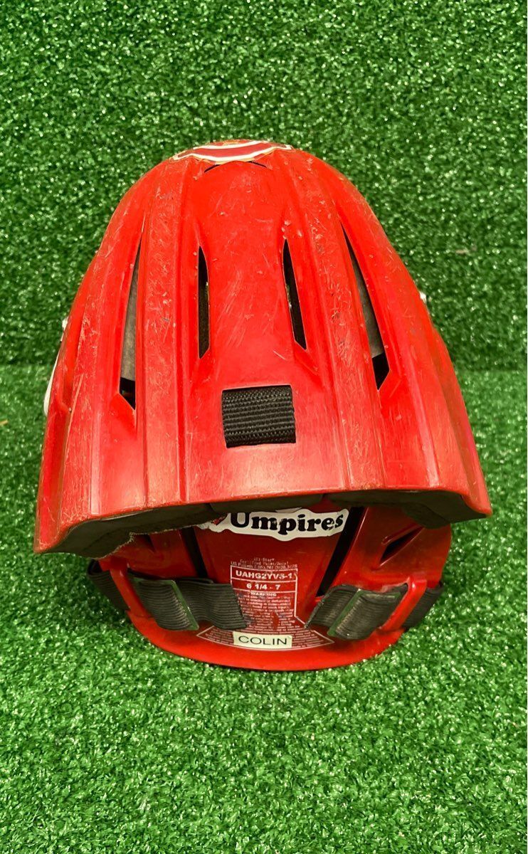 Under Armour UA Victory 6 1/4" To 7" Hockey Style Catcher's Helmet