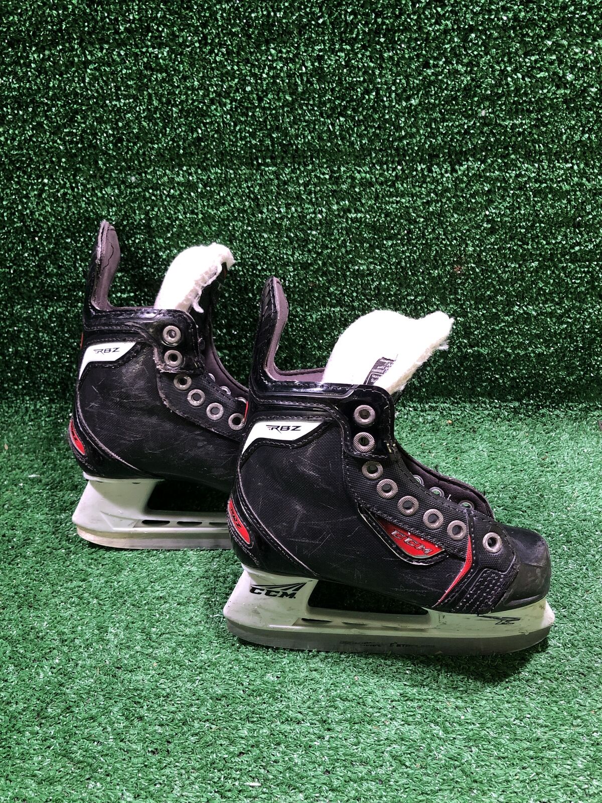 Ccm RBZ Hockey Skates Youth 11.5D Skate Size