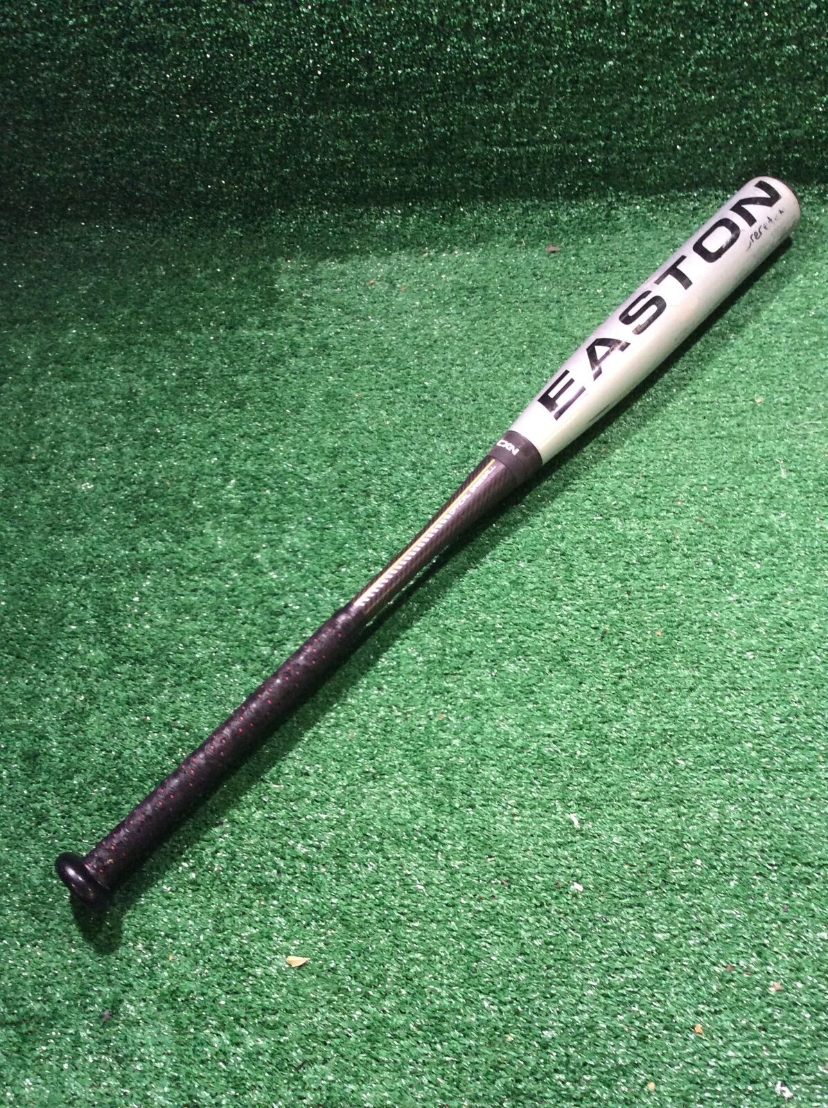 Easton Surge Baseball Bat 30" 17 oz. (-13) 2 1/4"