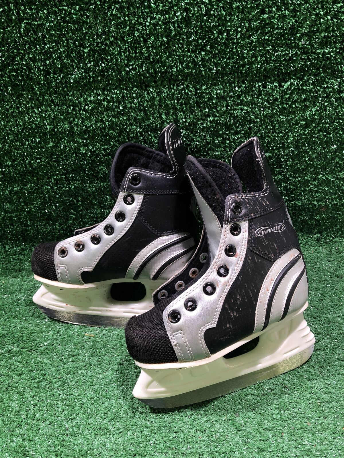 Infinity Hockey Skates Youth 10.0J Skate Size