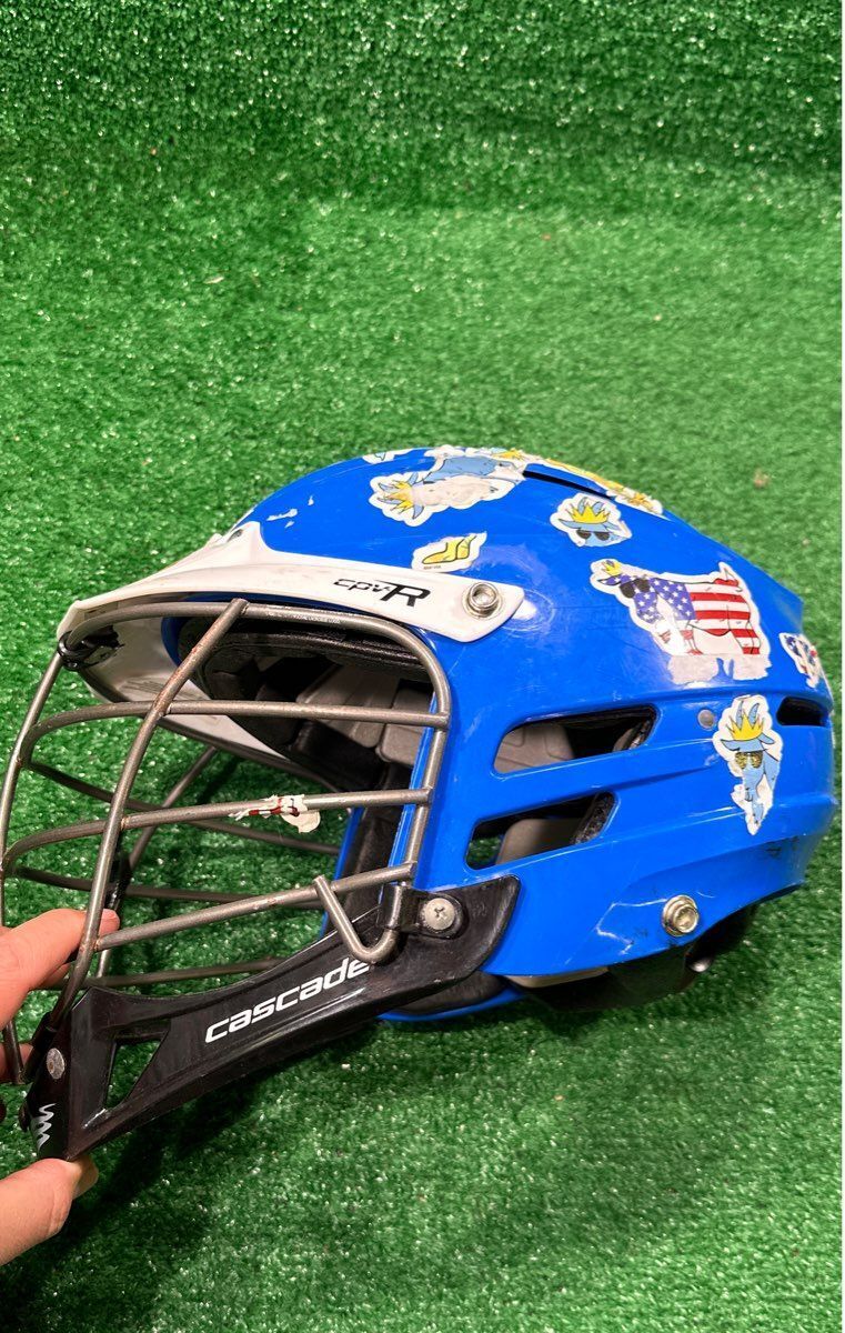 Cascade CPV-R Junior Small/Medium Adjustable Lacrosse Helmet