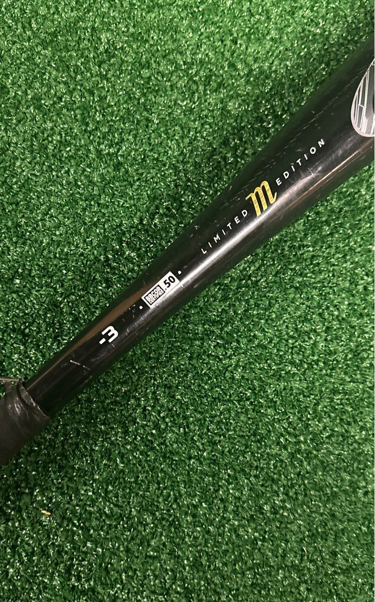 Marucci CAT7 Black Limited Edition Baseball Bat 32" 29 oz. (-3) 2 5/8"