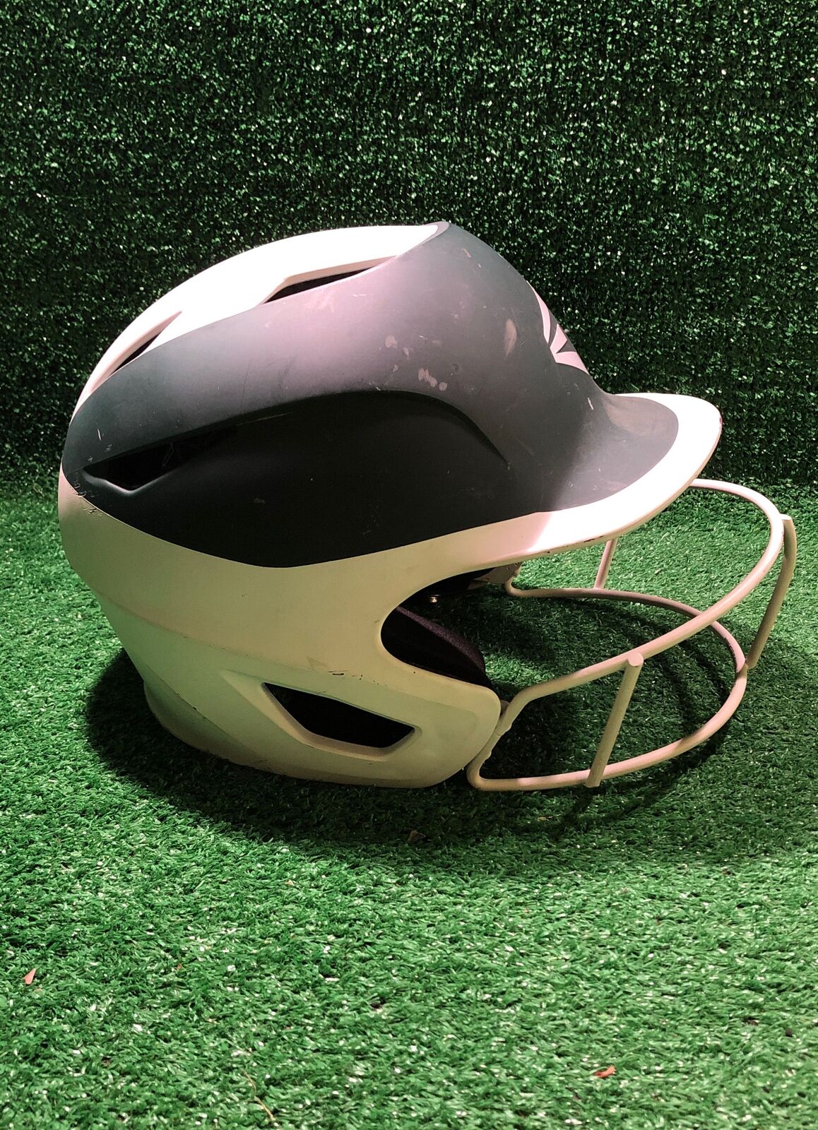 Easton Prowess Softball Batting Helmet, 6 7/8" To 7 3/8"