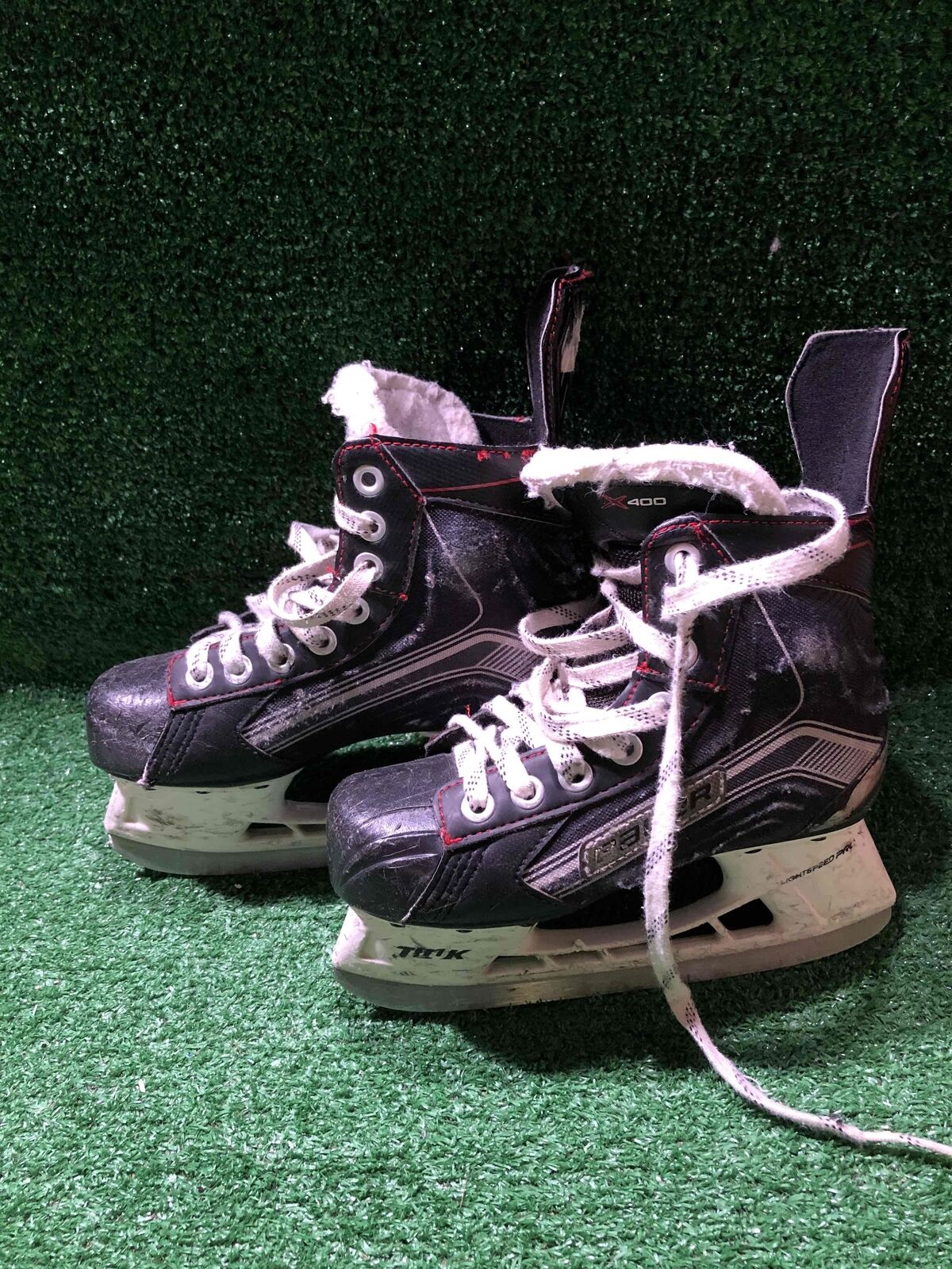 Bauer Vapor X400 Hockey Skates 1.0D Skate Size