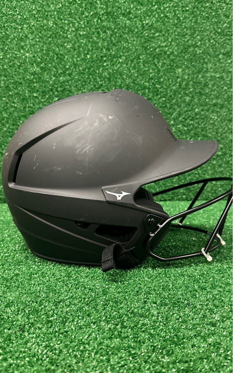 Mizuno F6-BT Softball Batting Helmet, 7 3/8" To 7 7/8"