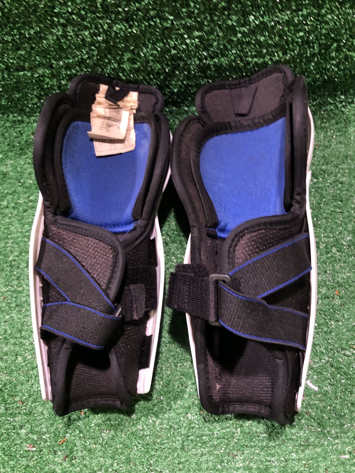 Reebok XTK 8" Hockey Shin Guards