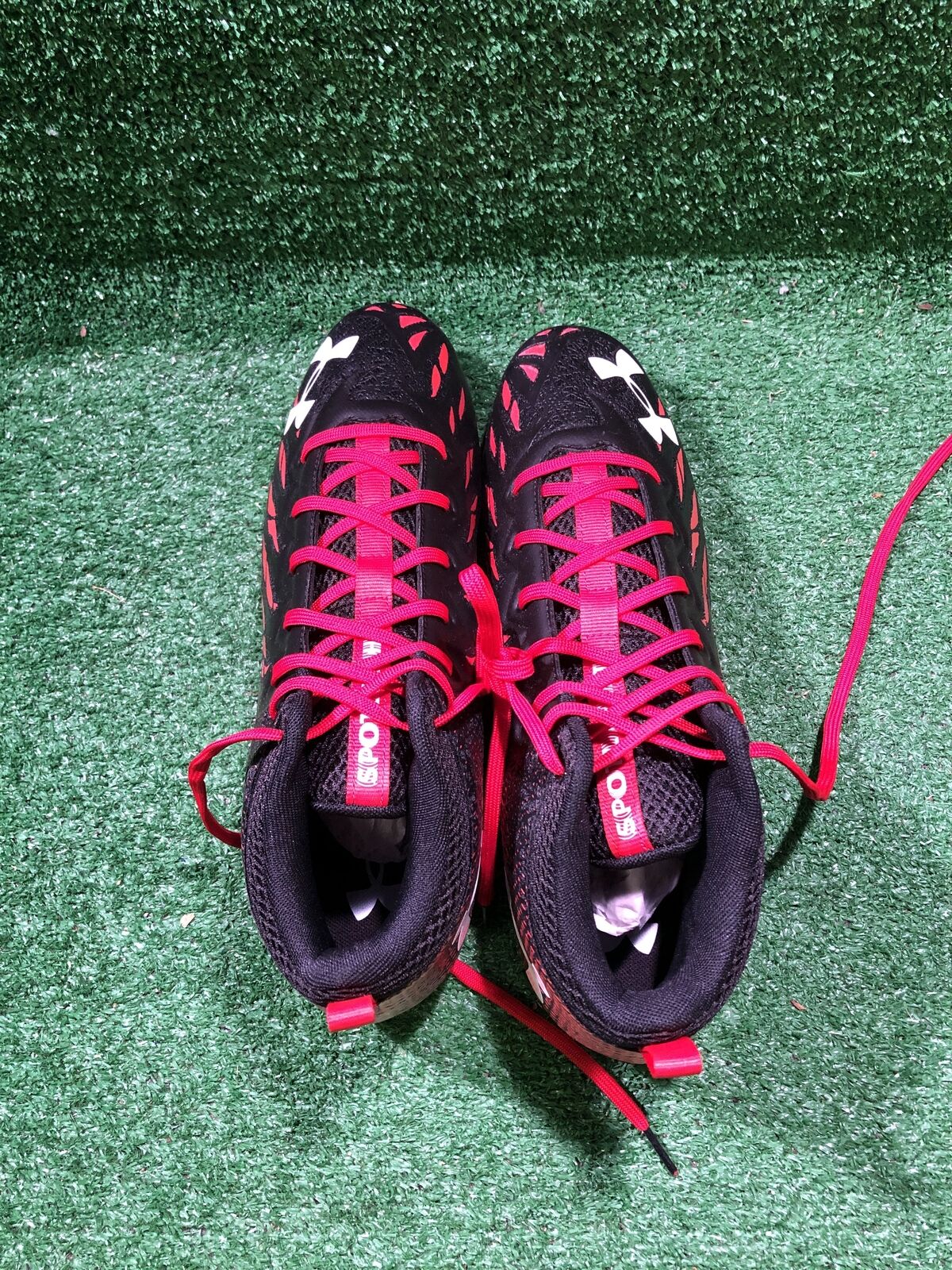 Under Armour Spotlight 13.0 Size Football Cleats