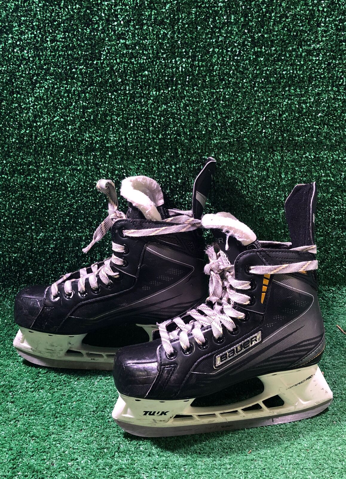 Bauer Supreme 150 Hockey Skates 3.0D Skate Size