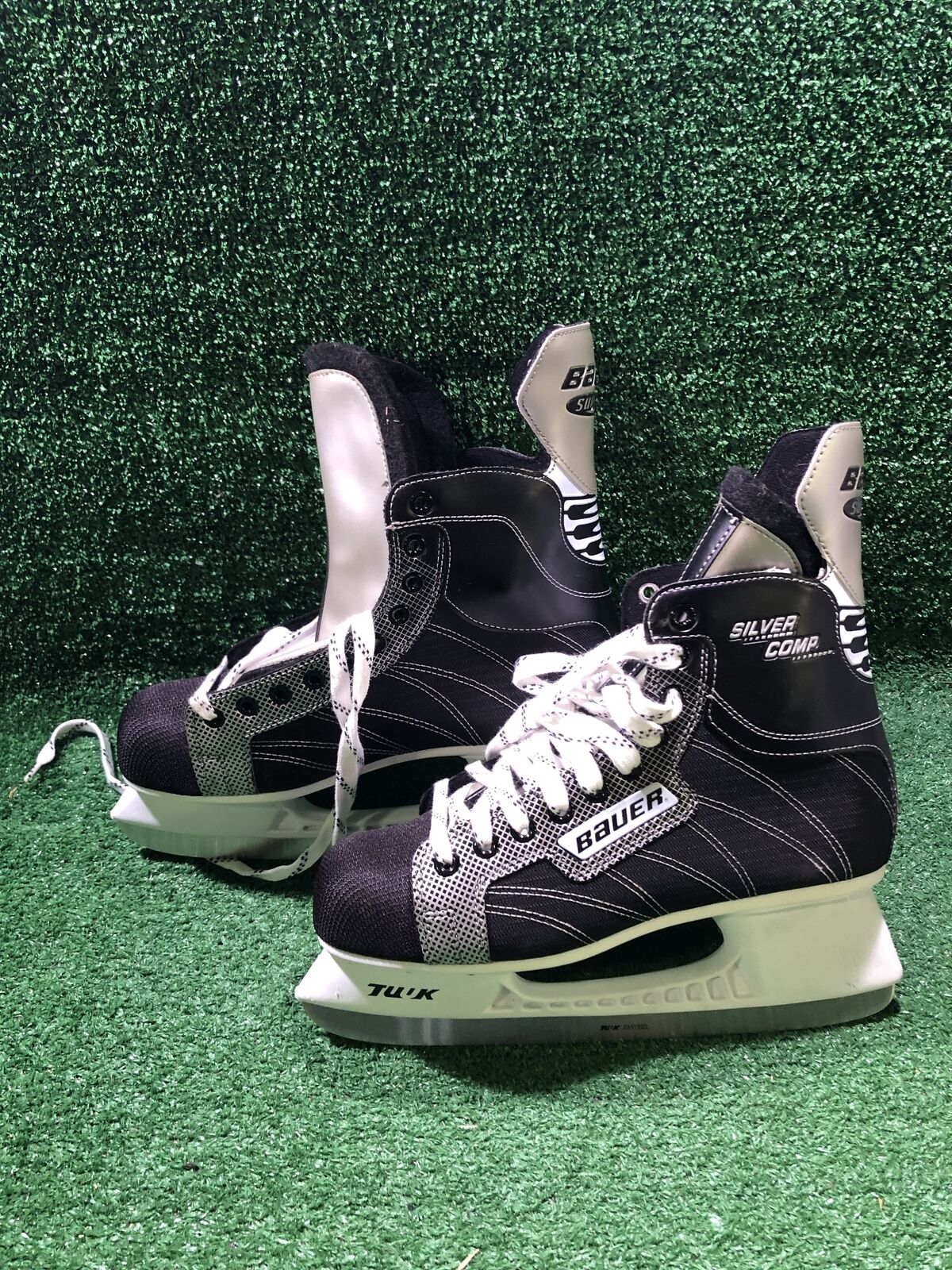 Bauer Silver Comp Hockey Skates Adult 9.0R Skate Size