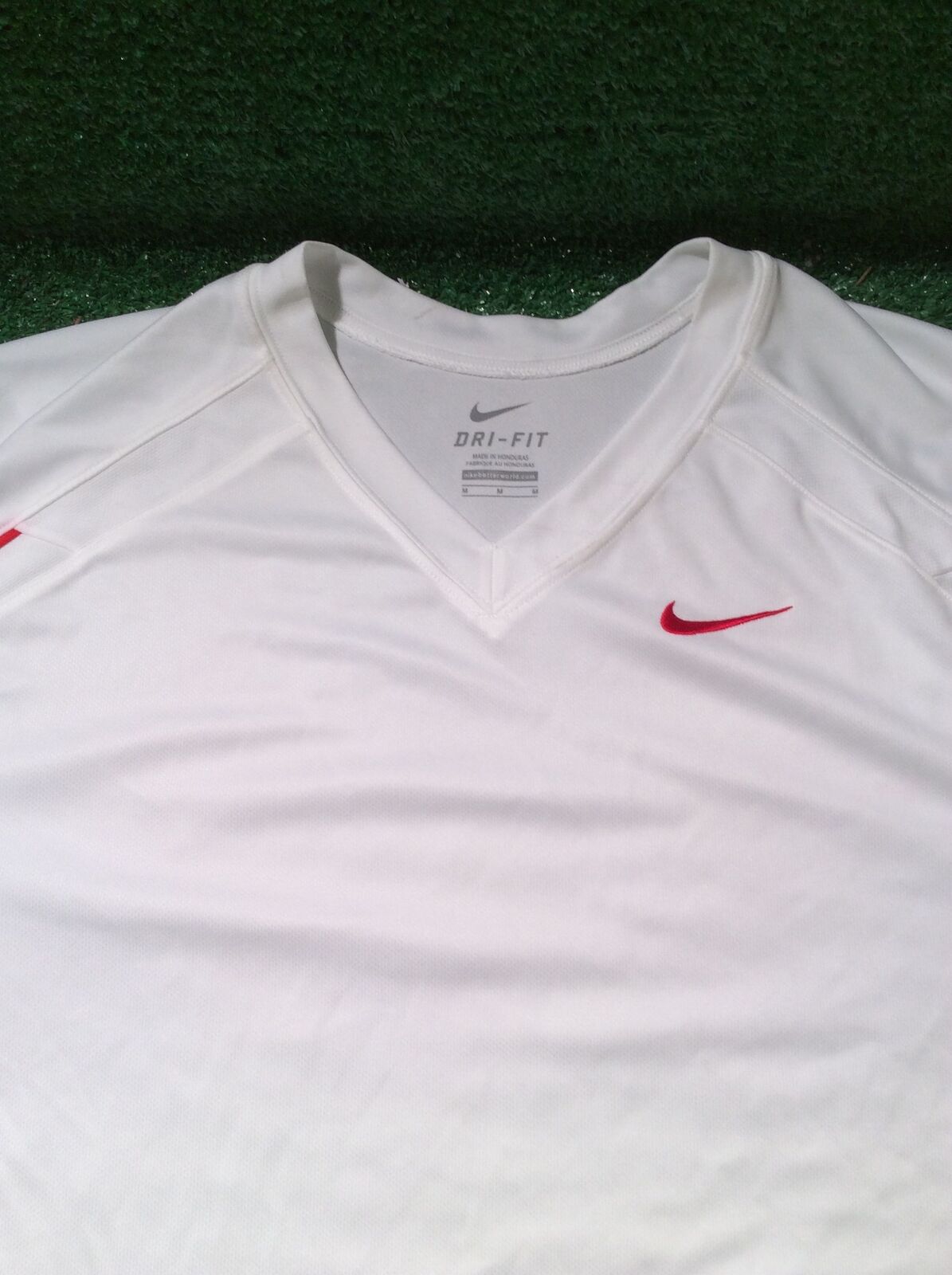 Nike Medium (M) Dri-Fit Shirt