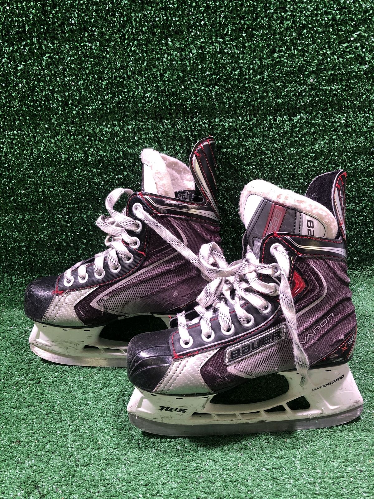 Bauer Vapor X50 Hockey Skates 1.0D Skate Size